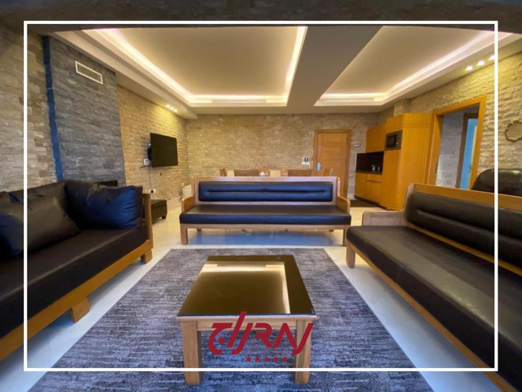 Raj Hotel Aley Exterior photo